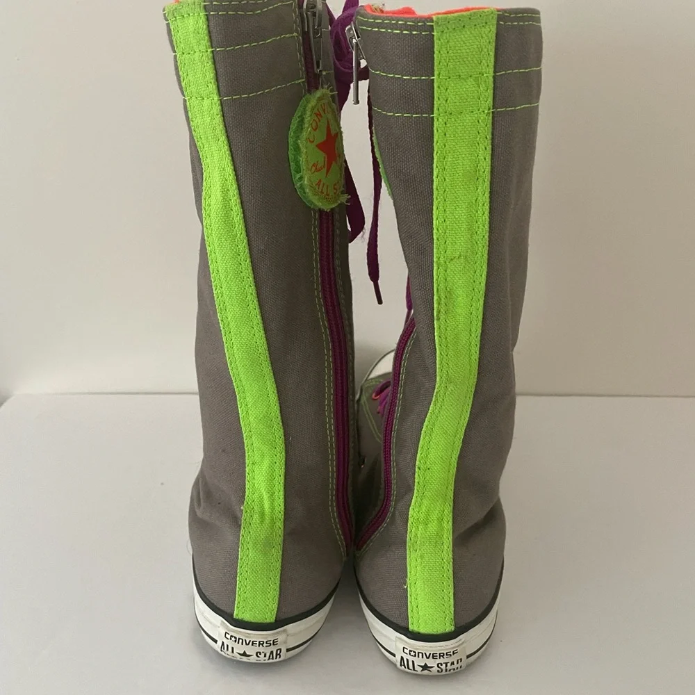 Gray and Green High-Top Sneakers with Purple Laces - Picture 4 of 14